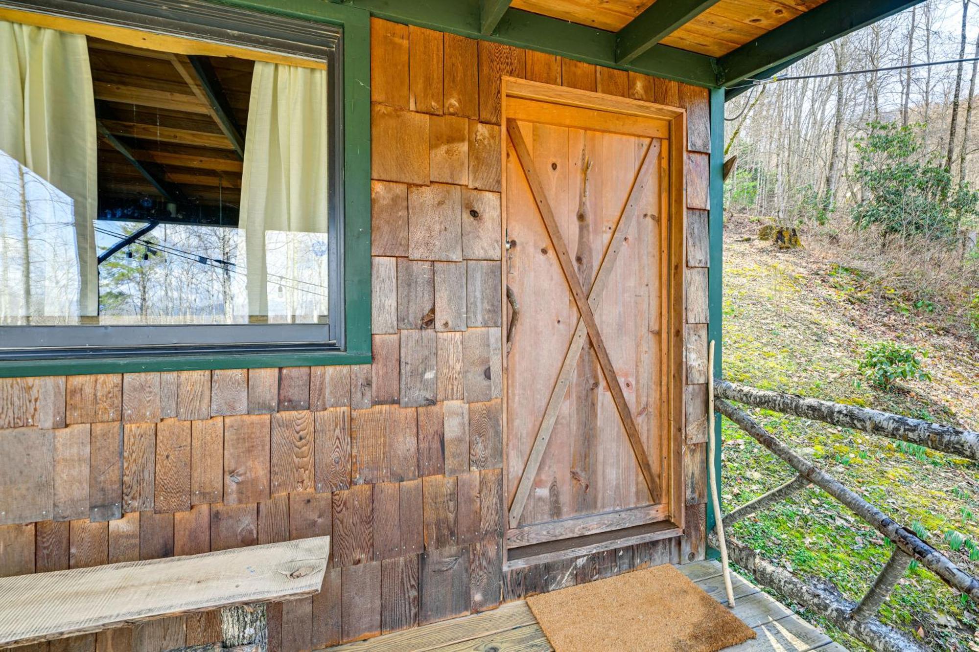 Smoky Mountain Cabin With Camping Area And Fire Pit! Whittier Ngoại thất bức ảnh