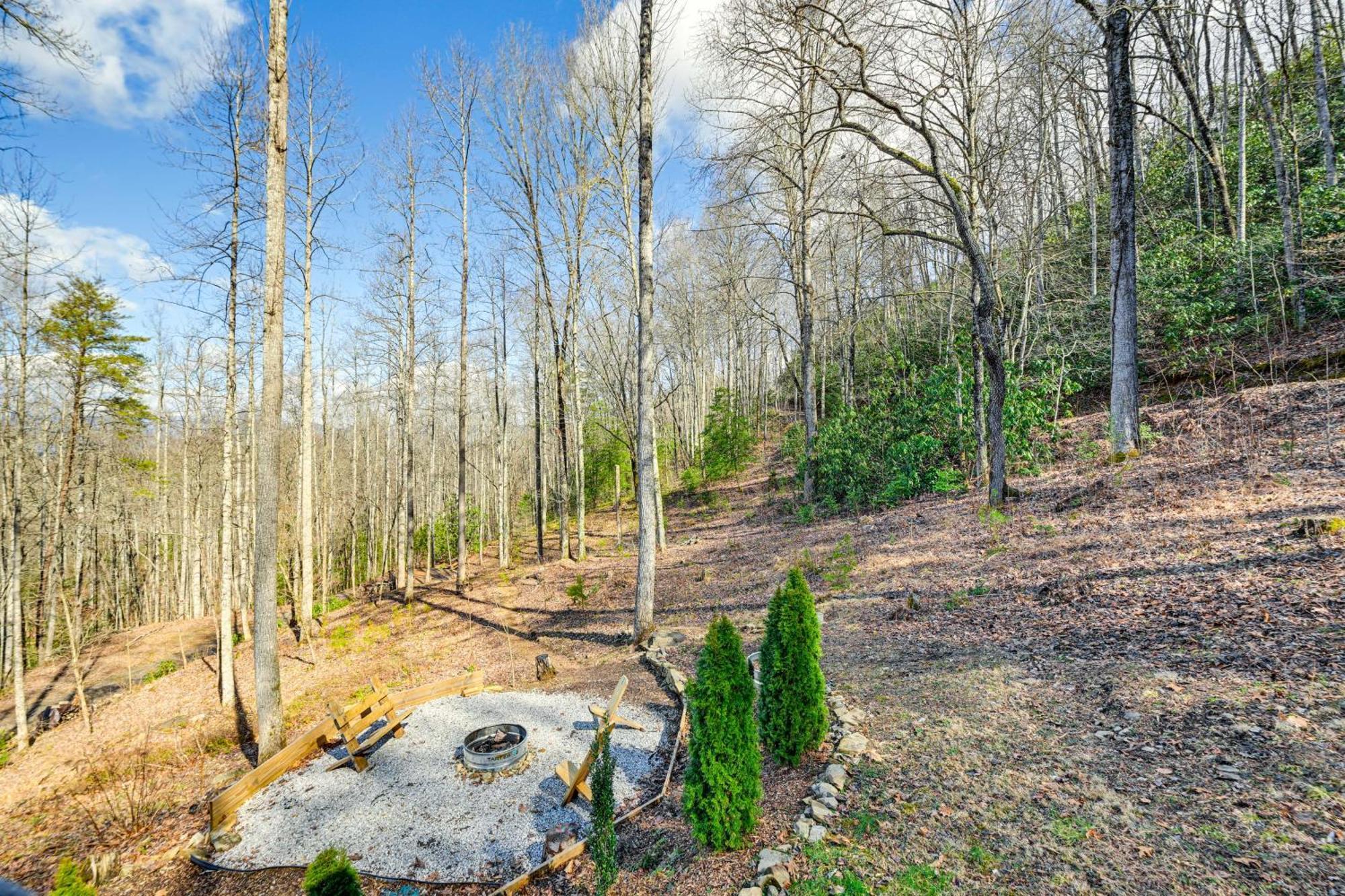 Smoky Mountain Cabin With Camping Area And Fire Pit! Whittier Ngoại thất bức ảnh